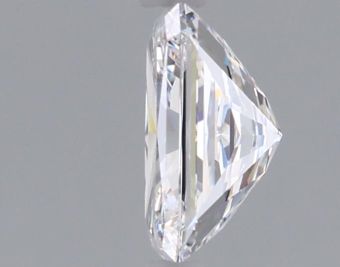 1.01 Carat Radiant Lab Diamond :: 360 spin frame 01
