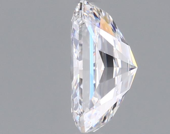 0.94 Carat Radiant Lab Diamond :: 360 spin frame 02