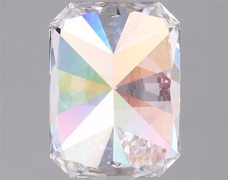 2.04 Carat Radiant Lab Diamond :: 360 spin frame 02
