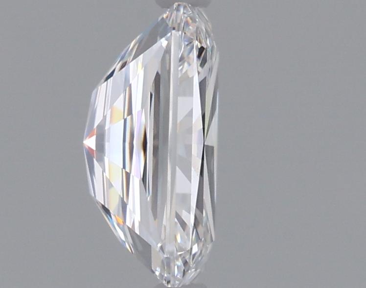 0.97 Carat Radiant Lab Diamond :: 360 spin frame 02
