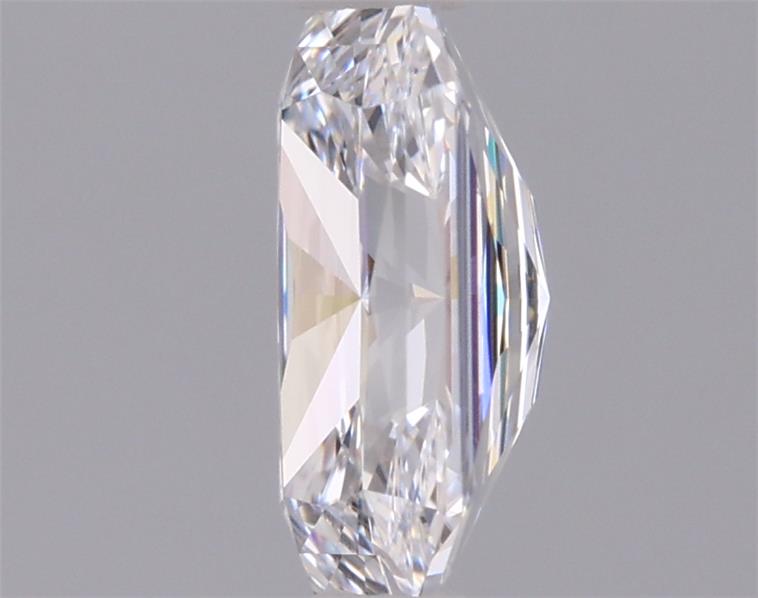 0.89 Carat Radiant Lab Diamond :: 360 spin frame 04