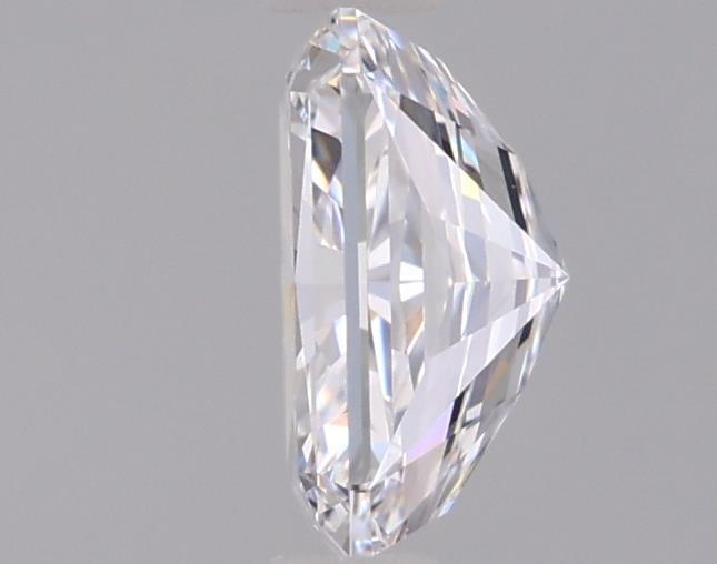 1.02 Carat Radiant Lab Diamond :: 360 spin frame 01
