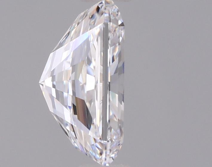 0.92 Carat Radiant Lab Diamond :: 360 spin frame 02