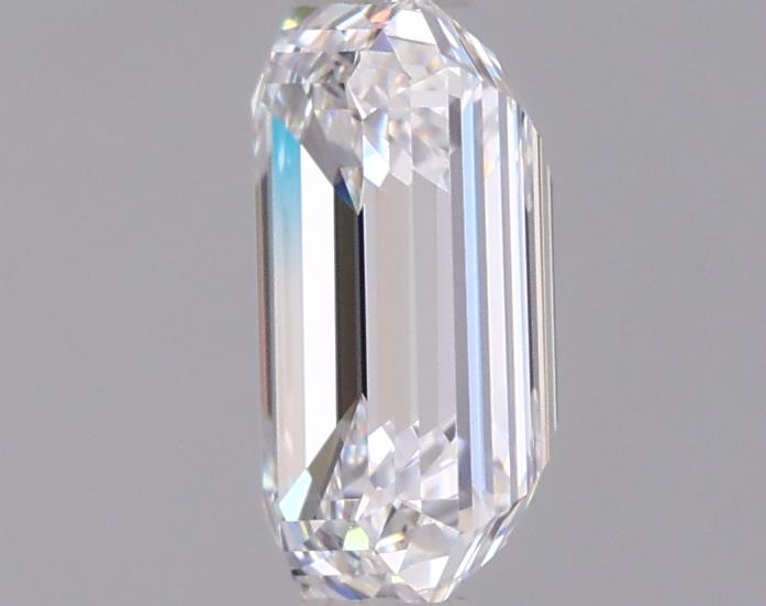 0.97 Carat Emerald Lab Diamond :: 360 spin frame 05