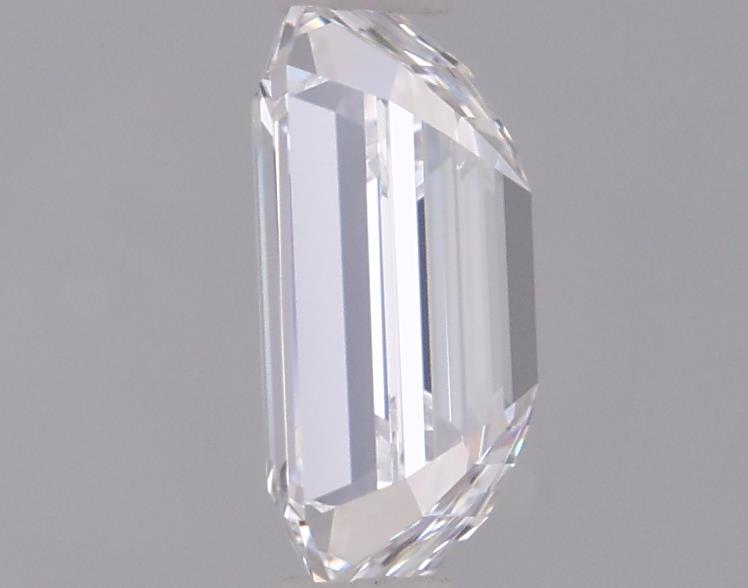 0.91 Carat Emerald Lab Diamond :: 360 spin frame 07