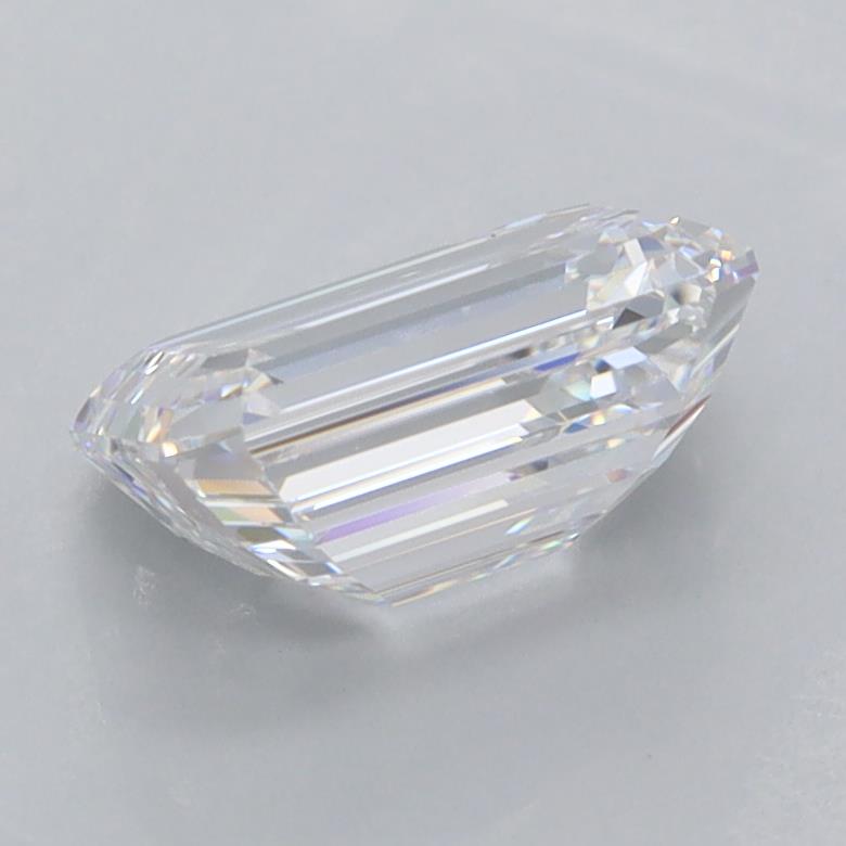 1.83 Carat Emerald Lab Diamond :: 360 spin frame 07