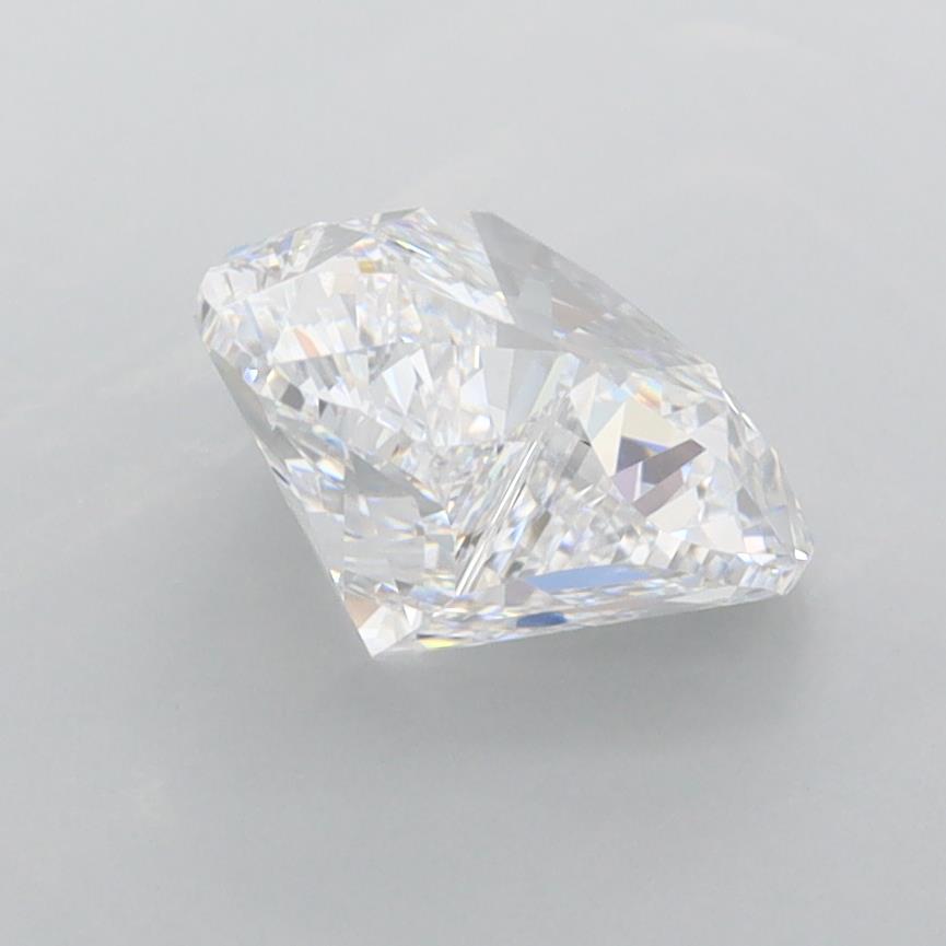 2.02 Carat Heart Lab Diamond :: 360 spin frame 03