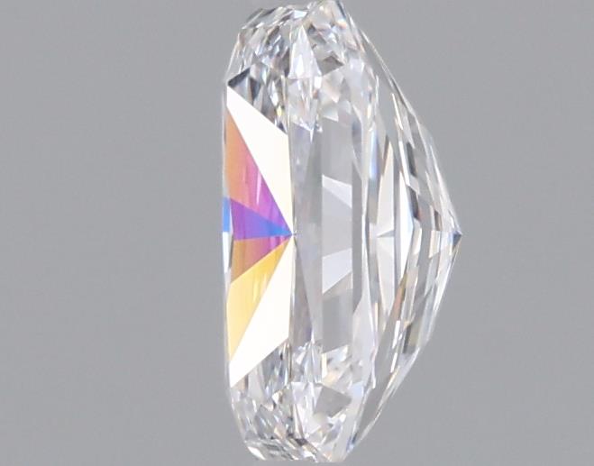 0.93 Carat Radiant Lab Diamond :: 360 spin frame 06