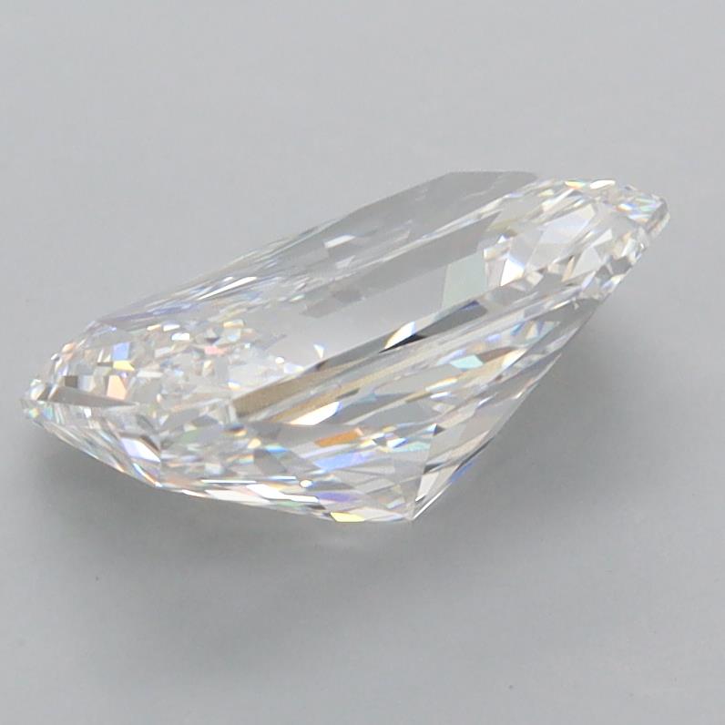 2.05 Carat Radiant Lab Diamond :: 360 spin frame 06