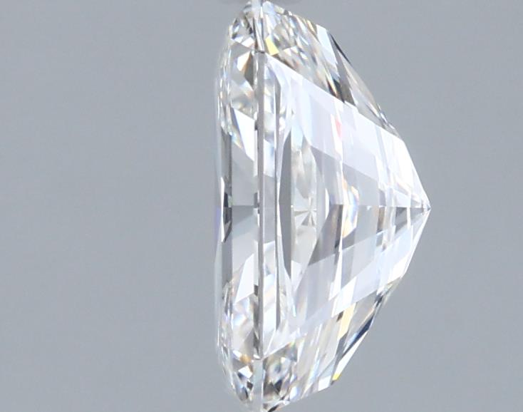 2.01 Carat Radiant Lab Diamond :: 360 spin frame 01