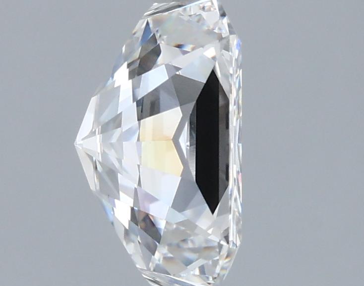 2.01 Carat Radiant Lab Diamond :: 360 spin frame 06