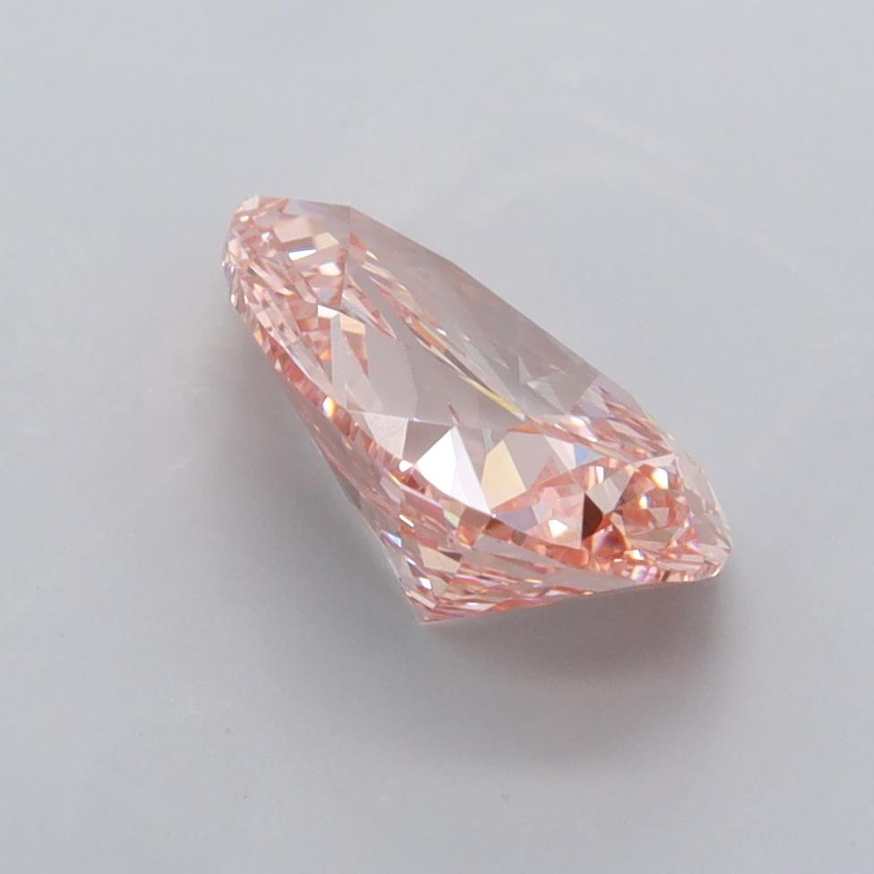 2.00 Carat Pear Lab Diamond :: 360 spin frame 03