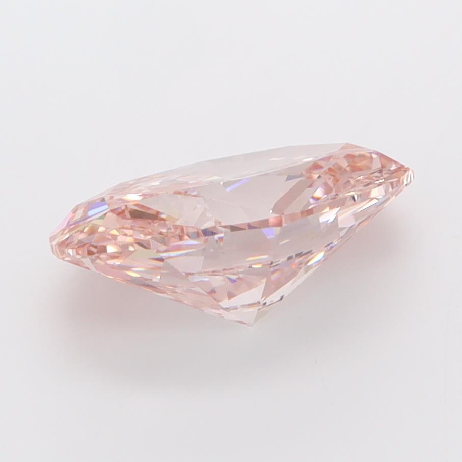 1.95 Carat Oval Lab Diamond :: 360 spin frame 04