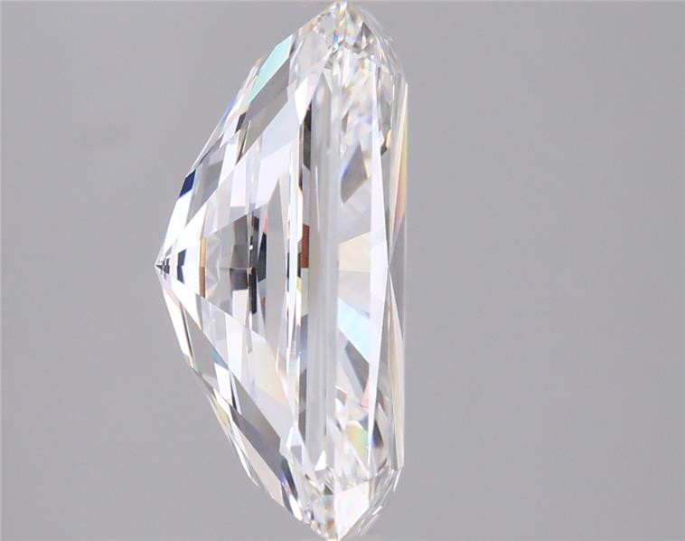 6.04 Carat Radiant Lab Diamond :: 360 spin frame 01