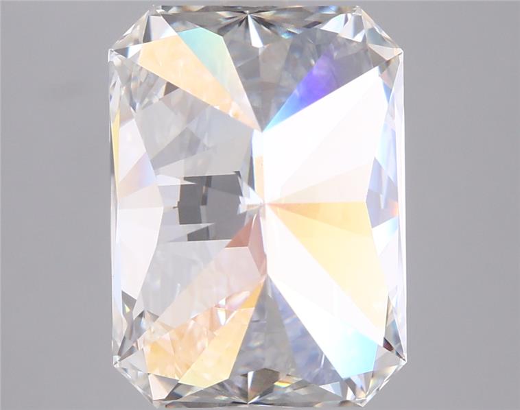 6.03 Carat Radiant Lab Diamond :: 360 spin frame 02