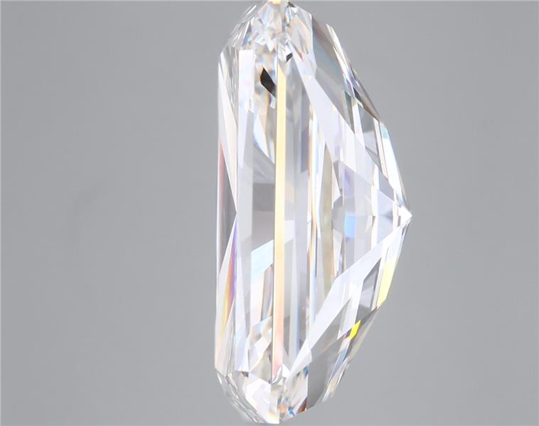 12.03 Carat Radiant Lab Diamond :: 360 spin frame 01