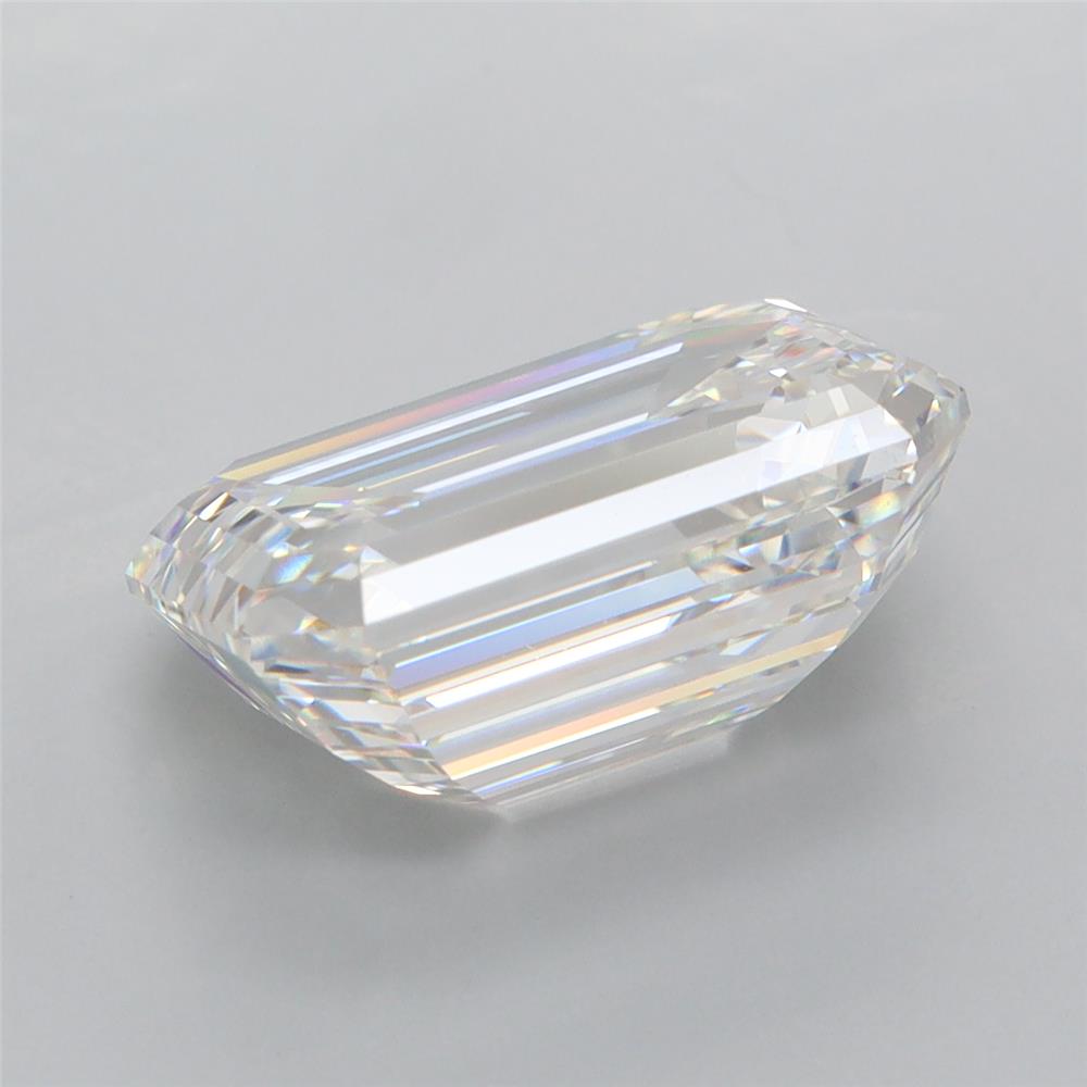 6.48 Carat Emerald Lab Diamond :: 360 spin frame 04