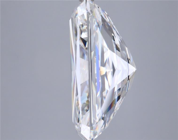 10.53 Carat Radiant Lab Diamond :: 360 spin frame 01