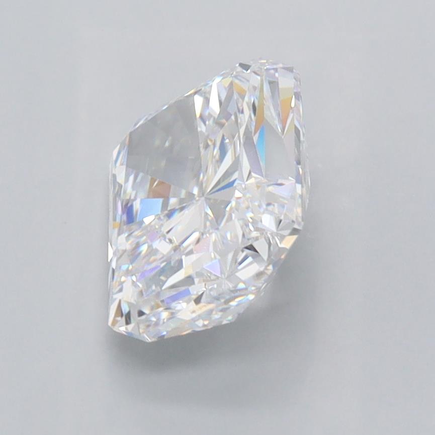 1.94 Carat Radiant Lab Diamond :: 360 spin frame 02