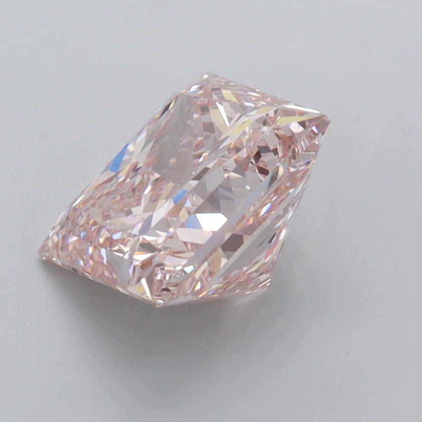 2.05 Carat Princess Lab Diamond :: 360 spin frame 02