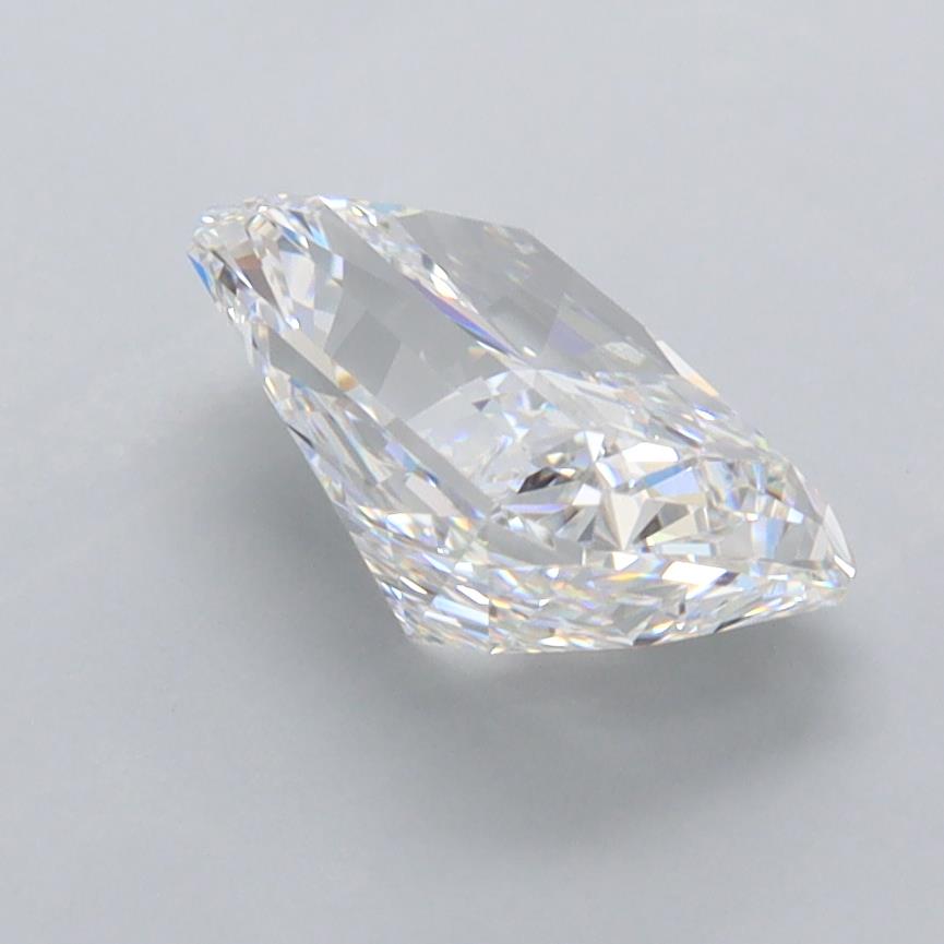 2.05 Carat Radiant Lab Diamond :: 360 spin frame 03