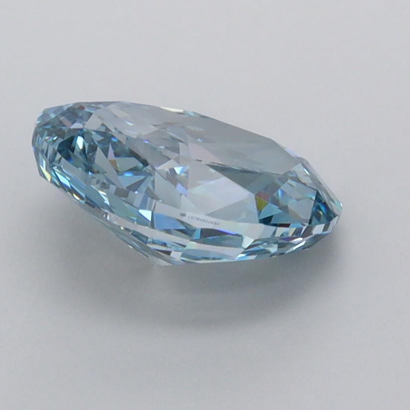 1.58 Carat Oval Lab Diamond :: 360 spin frame 02