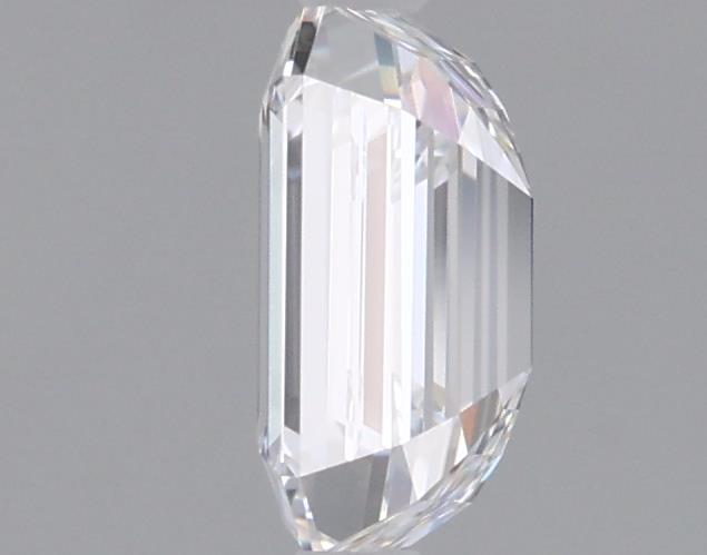 0.98 Carat Emerald Lab Diamond :: 360 spin frame 04