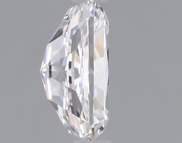 0.60 Carat Radiant Lab Diamond :: 360 spin frame 01