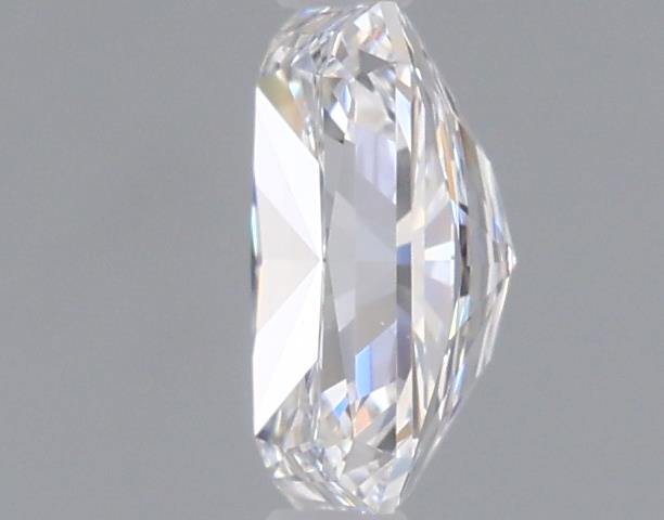 0.60 Carat Radiant Lab Diamond :: 360 spin frame 05
