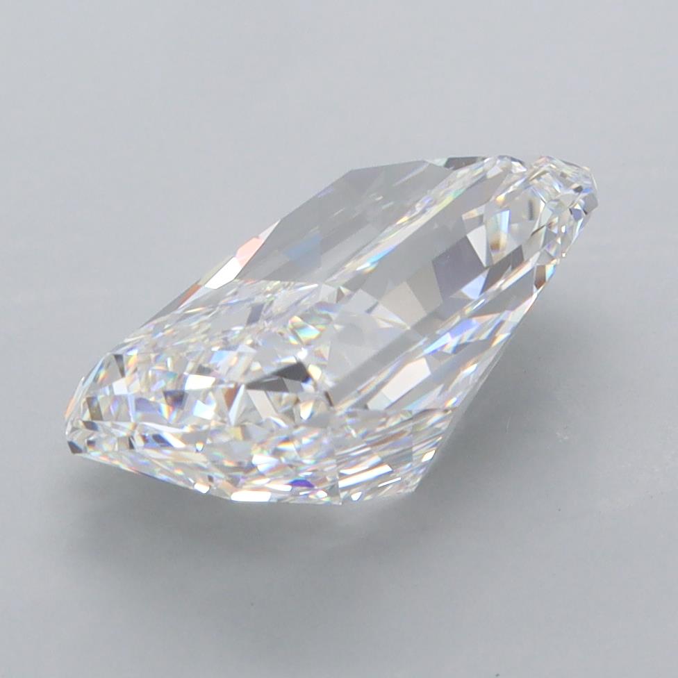 3.64 Carat Radiant Lab Diamond :: 360 spin frame 02