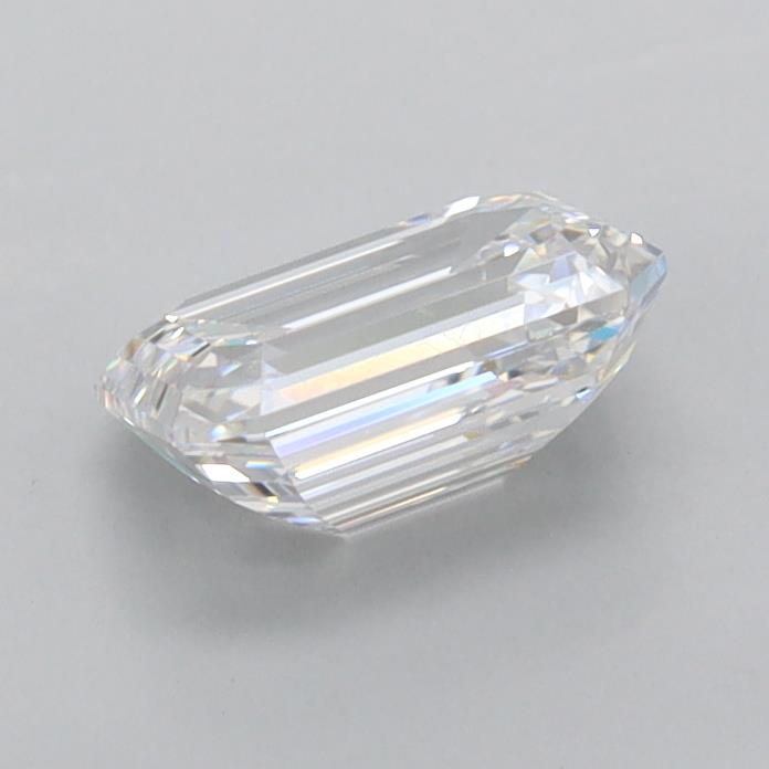 0.94 Carat Emerald Lab Diamond :: 360 spin frame 05