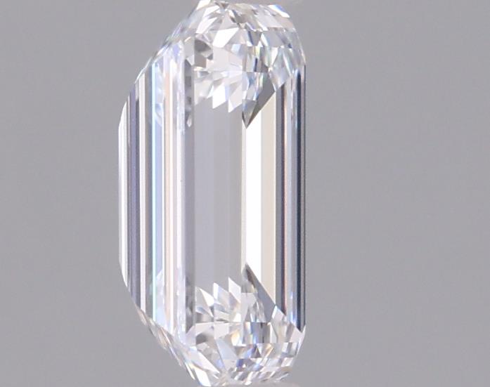 0.98 Carat Emerald Lab Diamond :: 360 spin frame 06