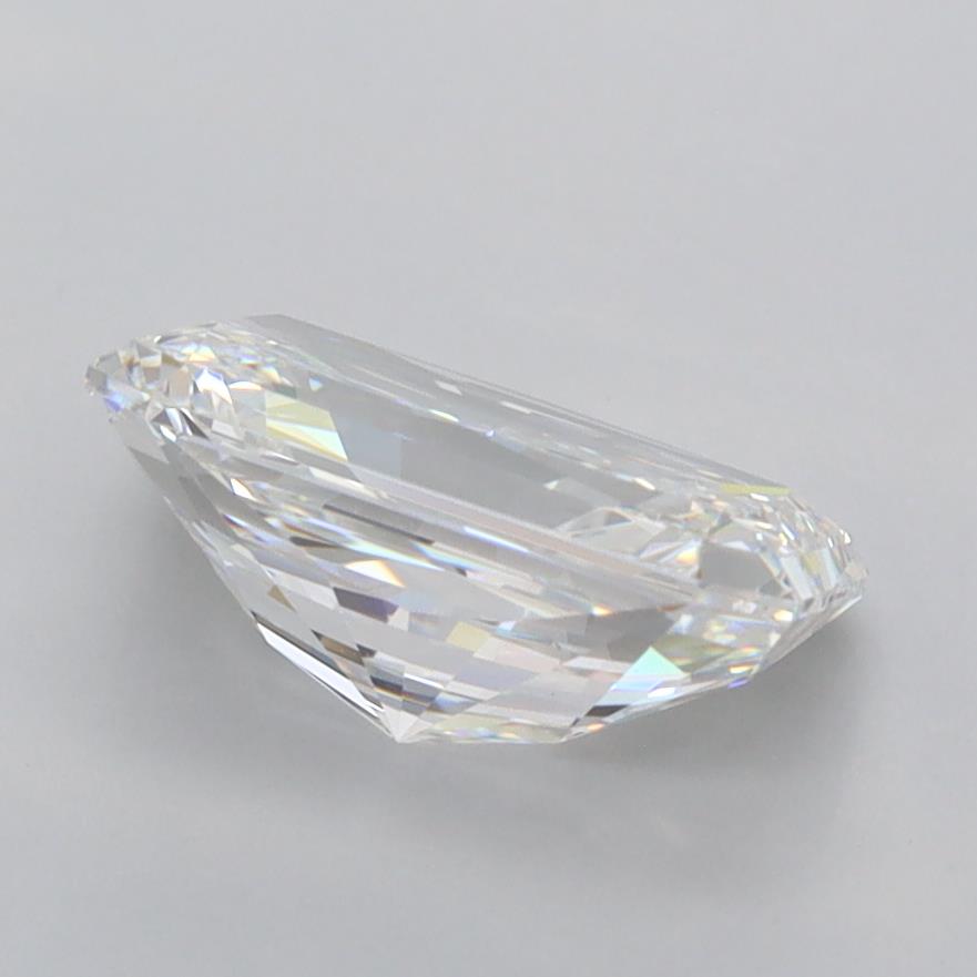 2.05 Carat Radiant Lab Diamond :: 360 spin frame 04