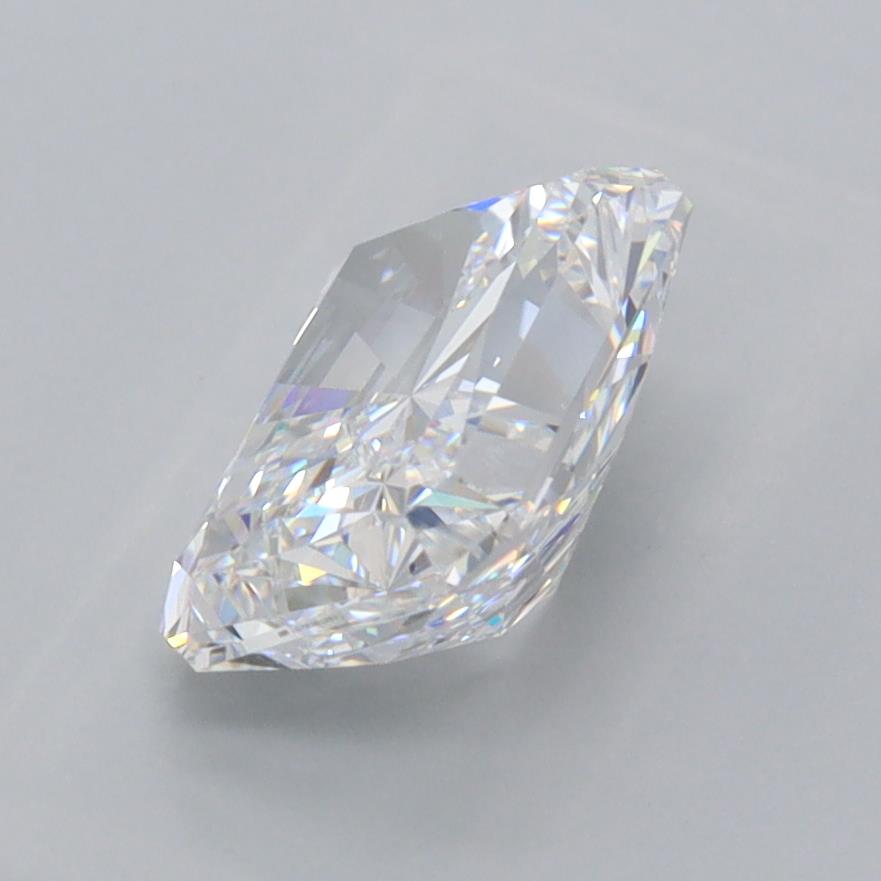 2.09 Carat Radiant Lab Diamond :: 360 spin frame 04