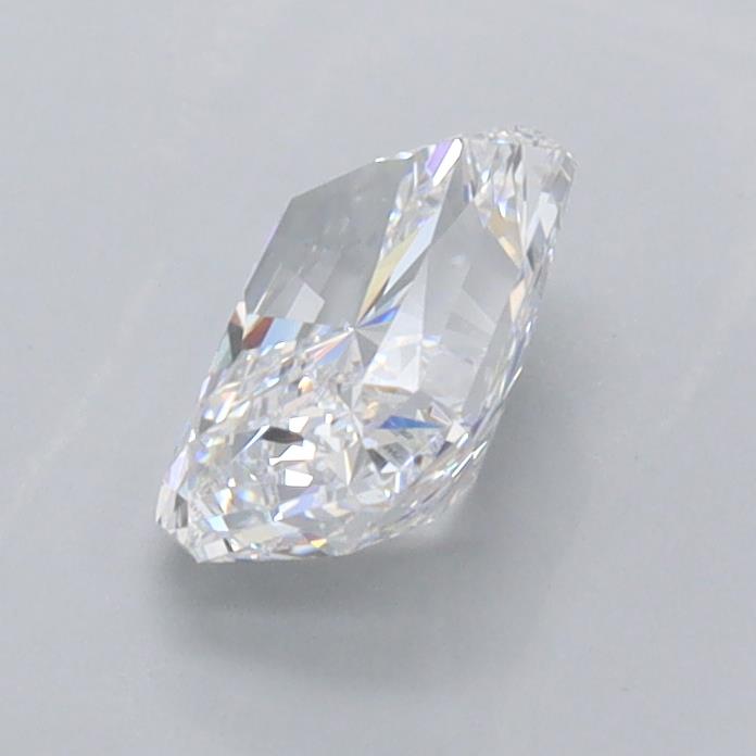 0.98 Carat Radiant Lab Diamond :: 360 spin frame 06