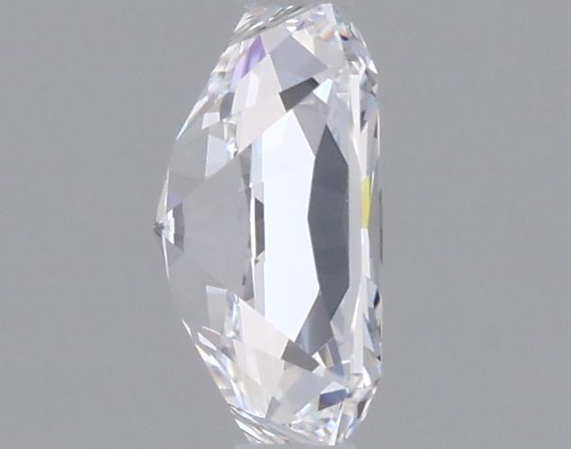 0.85 Carat Radiant Lab Diamond :: 360 spin frame 05