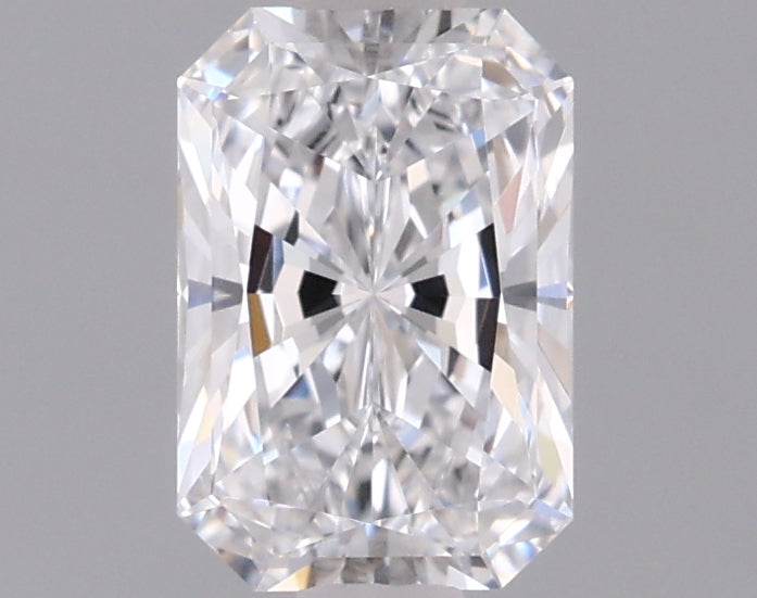 0.92 Carat Radiant Lab Diamond