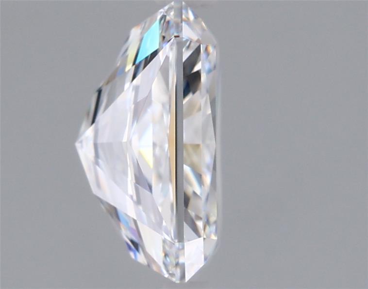 2.05 Carat Radiant Lab Diamond :: 360 spin frame 01