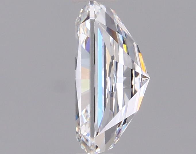 0.95 Carat Radiant Lab Diamond :: 360 spin frame 01