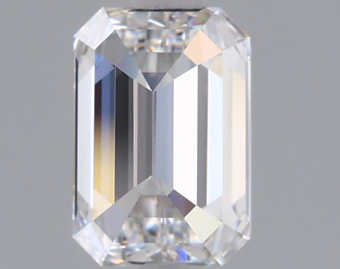 0.97 Carat Emerald Lab Diamond :: 360 spin frame 01