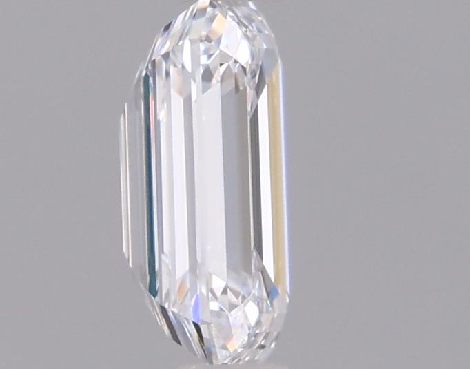 0.97 Carat Emerald Lab Diamond :: 360 spin frame 06