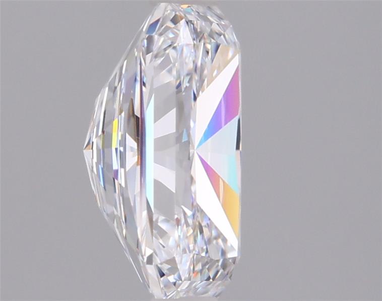2.06 Carat Radiant Lab Diamond :: 360 spin frame 05