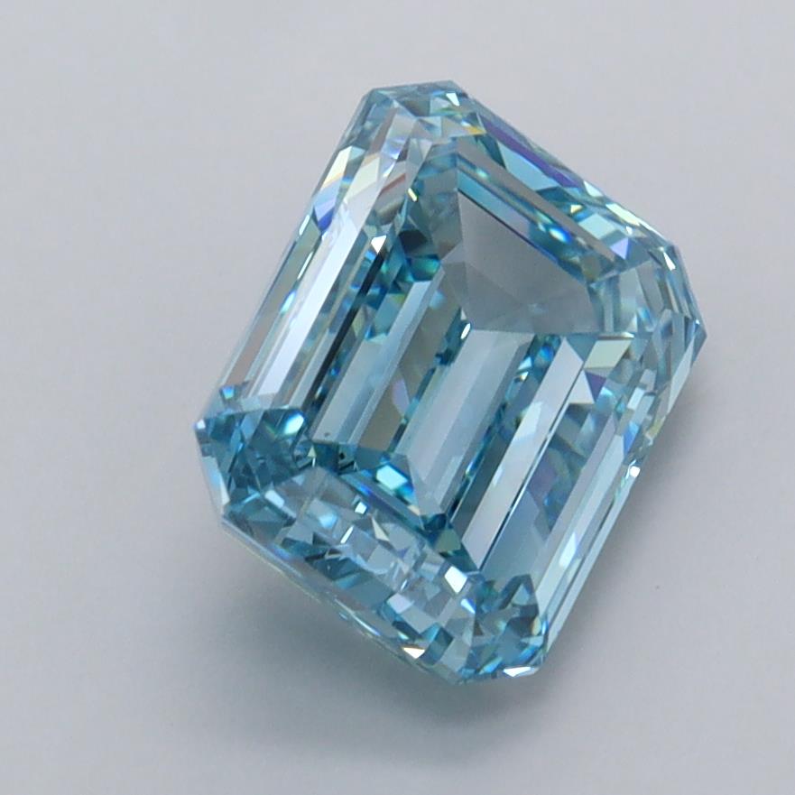 2.46 Carat Emerald Lab Diamond :: 360 spin frame 07