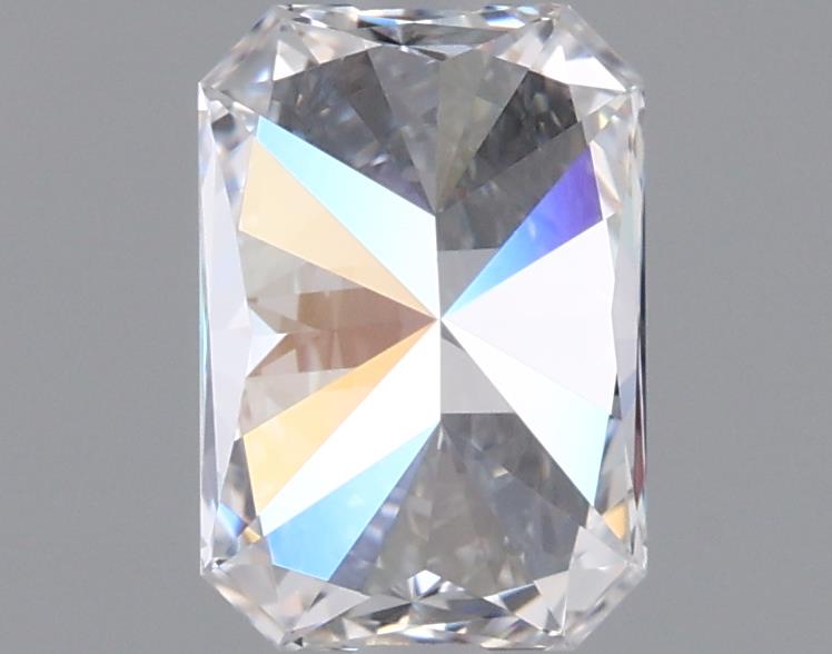 0.92 Carat Radiant Lab Diamond :: 360 spin frame 02