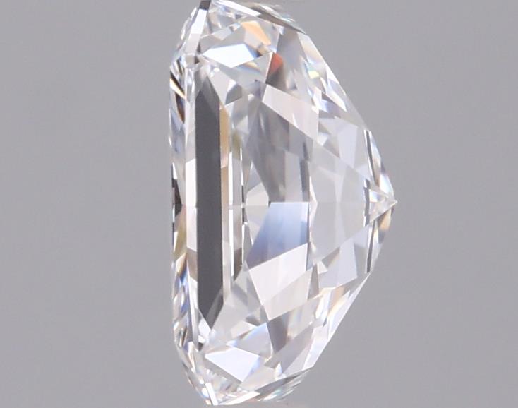 1.55 Carat Radiant Lab Diamond :: 360 spin frame 04