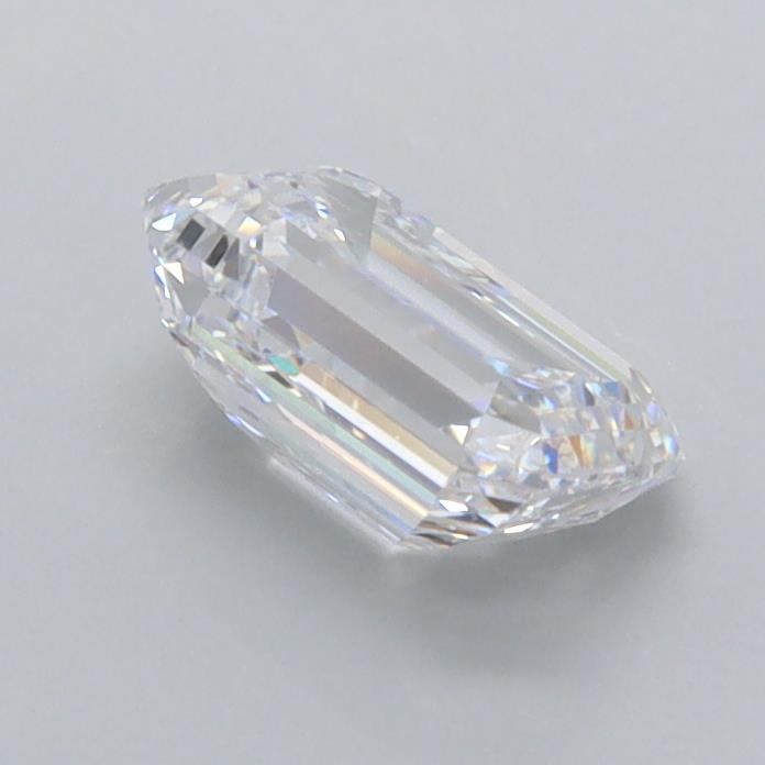 1.03 Carat Emerald Lab Diamond :: 360 spin frame 03