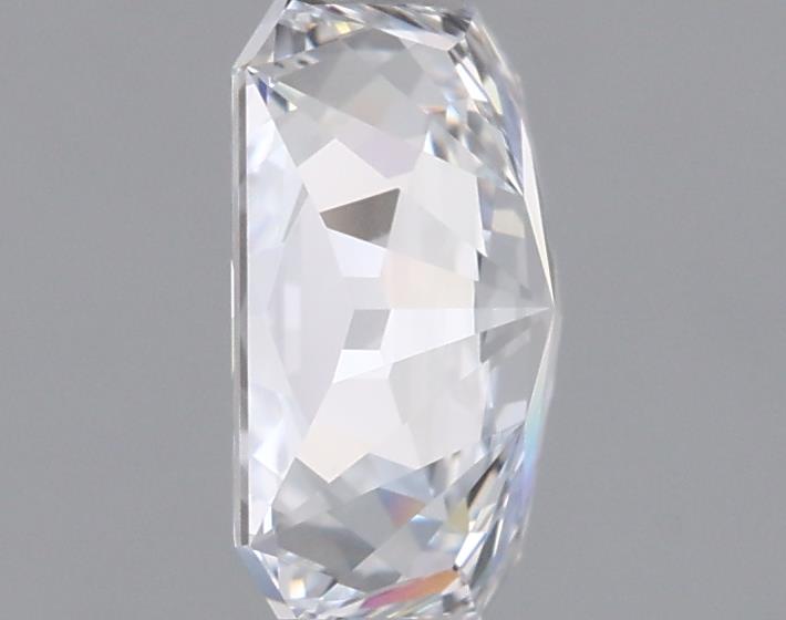 0.96 Carat Radiant Lab Diamond :: 360 spin frame 03