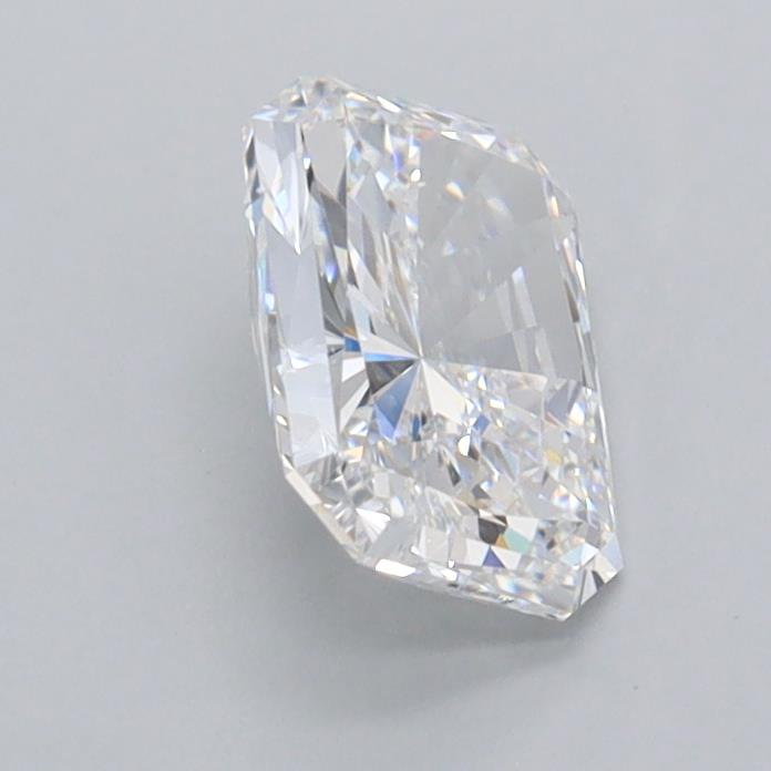 0.95 Carat Radiant Lab Diamond :: 360 spin frame 02