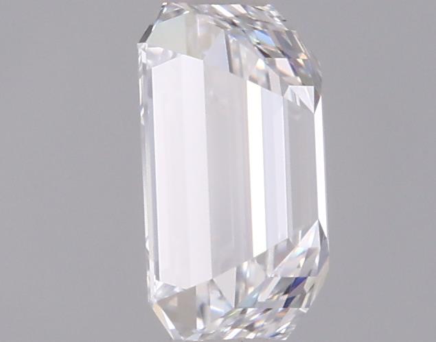 0.94 Carat Emerald Lab Diamond :: 360 spin frame 03