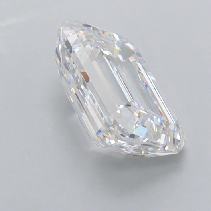 1.54 Carat Emerald Lab Diamond :: 360 spin frame 05